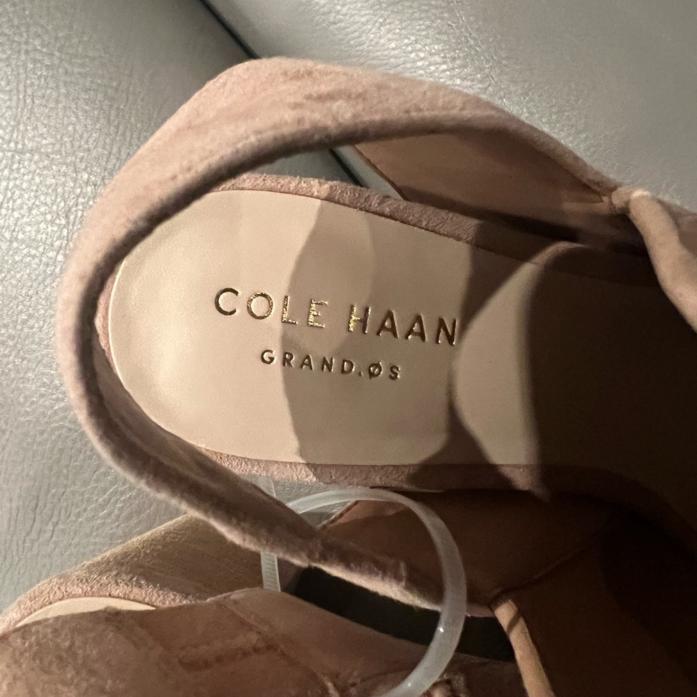 Cole Haan Grand OS size 6 - Picture 3 of 5
